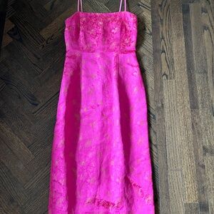 Donna Morgan Fuchsia & Gold Silk Midi Sheath -Size 4